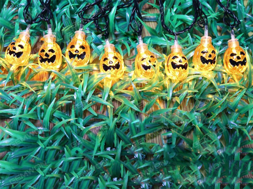 Solar LED Halloween pumpkins(TYNNG)use solar power to charge,it has always bright, flashing two functions.10 small pumpkins.Warm white Decorative light TYNNG