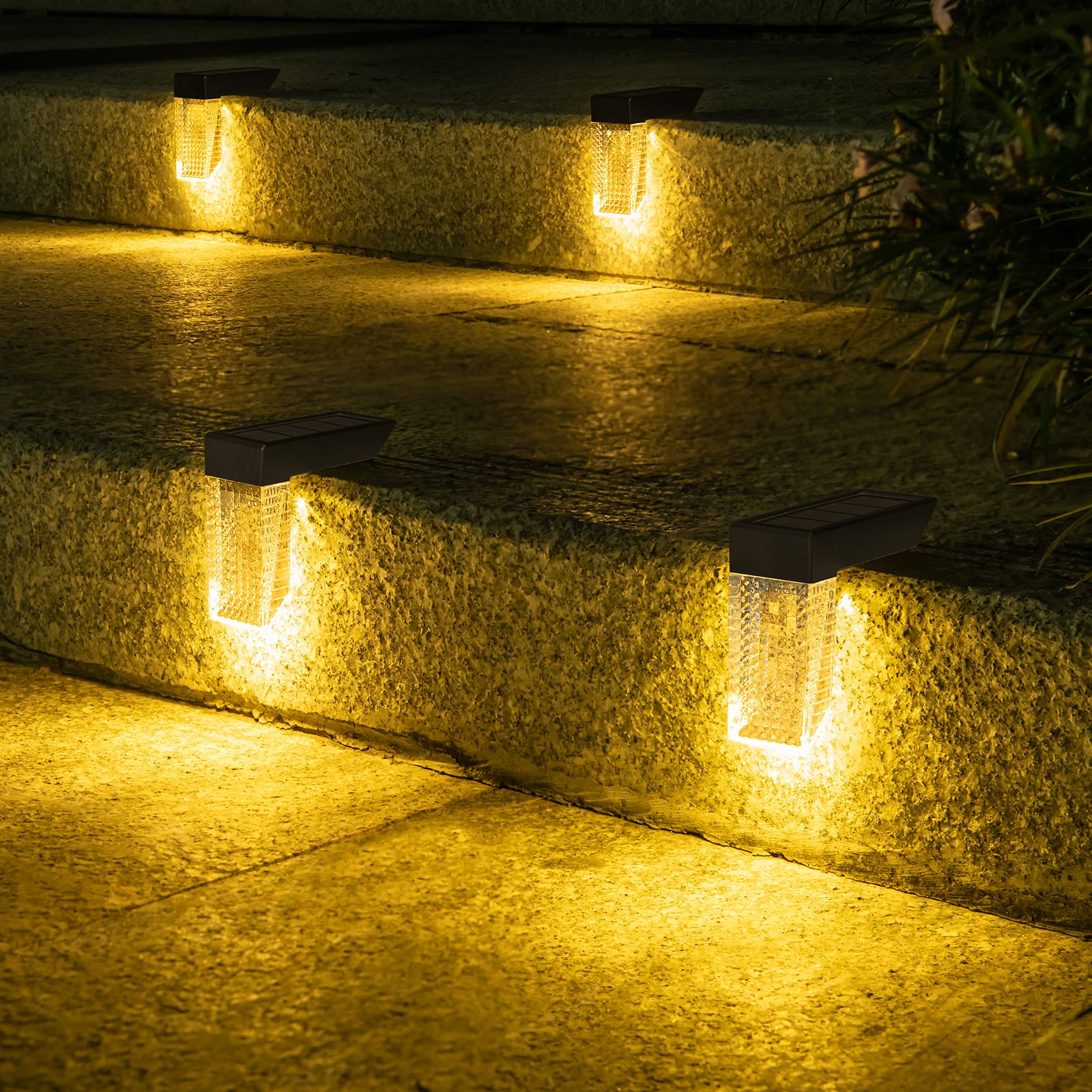 2 pcs/lot solar LED light right Angle stair light L light stair step light Outdoor garden decoration courtyard wall light Outdoor waterproof intelligent induction warm light + colorful RGB  DS801